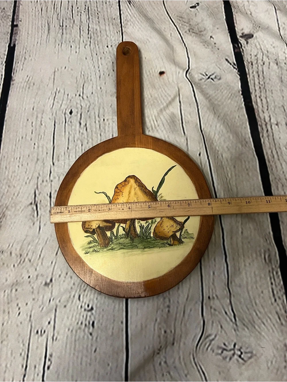 Vintage Hand Painted Mushroom Wood Cutting Board Wall Decor Cottagecore 13”